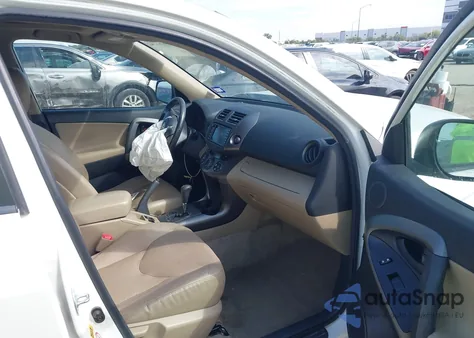 2009 Toyota Rav4 Limited V6 from USA, damaged, VIN JTMBK31V195070458